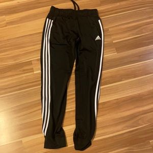 Women’s Adidas jogger